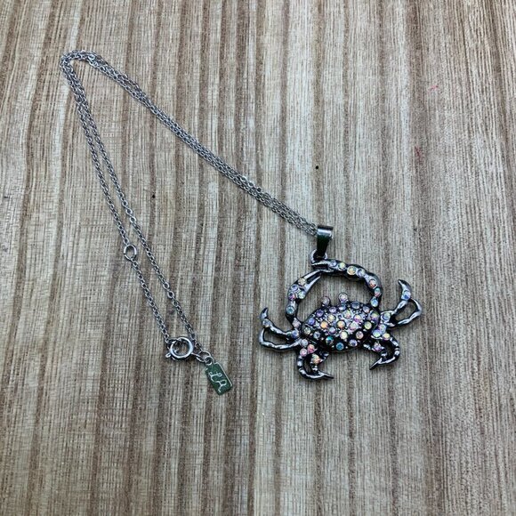 Lady Remington Crab Rhinestone Silver Tone Necklace - Picture 2 of 6